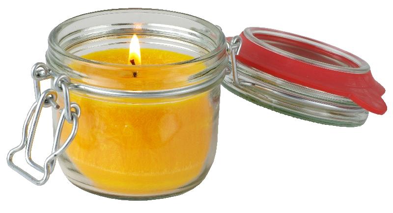 Kerze im Bügelglas mit gelben Wachs